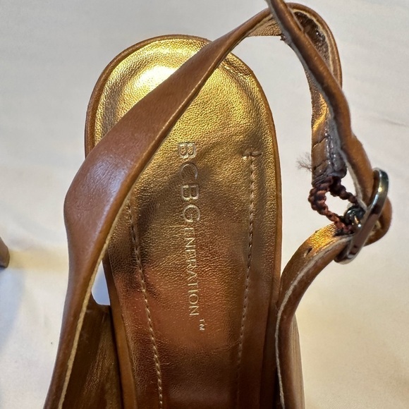 BCBGeneration Heels Slingback Leather Upper Red & Brown 5” Platform Size 8.5 - Picture 8 of 10